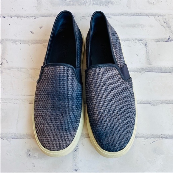 Blue woven slip on sneakers Vince Preston size 7 white chunky sole - Picture 4 of 13